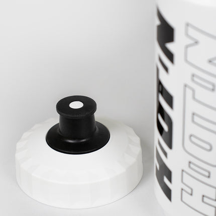 borraccia da ciclismo bianca HOTN con logo dettaglio tappo